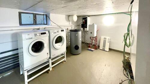 Wasch- und Heizungsraum - 