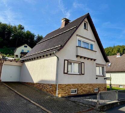 Ansicht von der Straße - **ideal für 2 Personen** - 147.500,00 EUR Kaufpreis, ca.  95,00 m² Wohnfläche