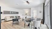 Wohn- / Essbereich, Musterwohnung - + Sønnenhus Neu Wulmstorf - Leben auf Wolke 6 +