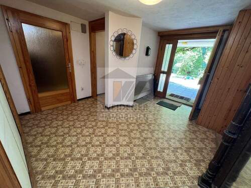 Eingangsbereich KG - 