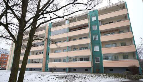 Hausansicht - Hauptstadtmakler-Gepflegte Wohnung in Top-Lage