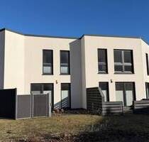 Zwei freie Doppelhaushälften im Paket zu verkaufen - Rostock Elmenhorst