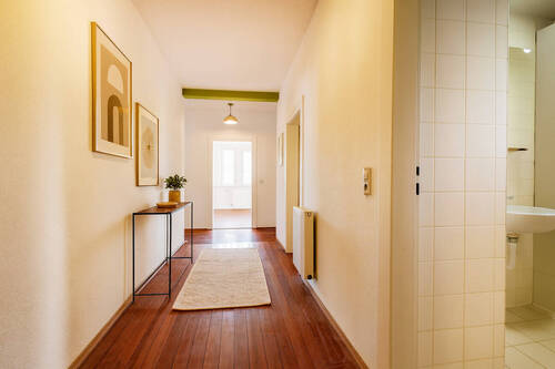 Flur (Visualisierung) - 4 Zimmer Etagenwohnung in Karlsruhe