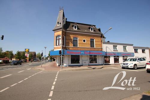 Große Schaufensterfronten - 