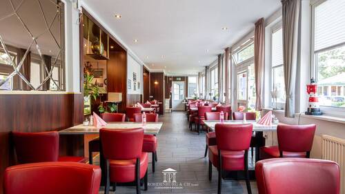 Restaurant - 