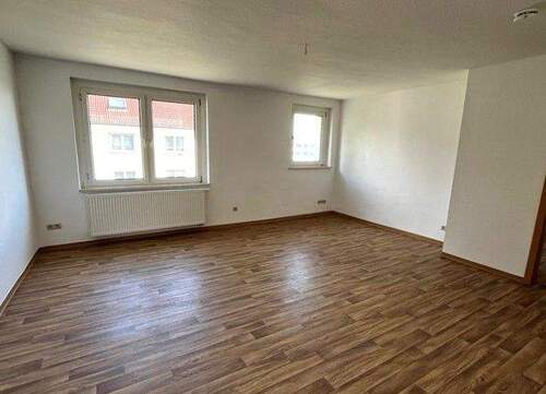 WZ - 3 Zimmer Etagenwohnung zur Miete in Oschersleben