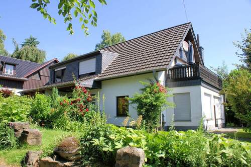 2530 Zweifamilienhaus_Ruppichteroth - Zweifamilienhaus in ruhiger Wohnlage am Rande des Ortskerns von Ruppichteroth