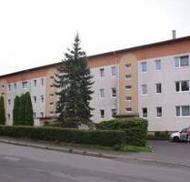 3-Raum-Wohnung mit Balkon - 427,00 EUR Kaltmiete, ca.  61,00 m² Wohnfläche in Hildburghausen (PLZ: 98646)