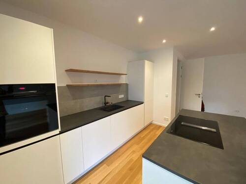 Neue Küche mit Kochinsel - 