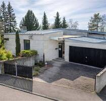 Seltene Gelegenheit: Ein Architektenhaus zum Verlieben - mit Garten, Freiraum & vielen Möglichkeiten - Günzburg