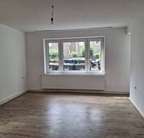 Helle 3-Zimmer-Wohnung mit Balkon und Einbauküche in zentraler Lage - Bremerhaven Geestemünde