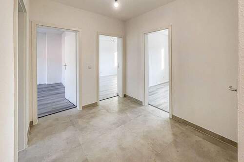 Diele - 3 Zimmer Etagenwohnung zur Miete in Herne