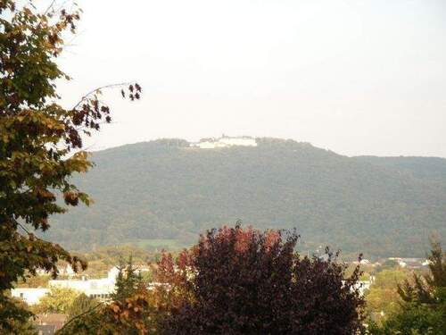 Panoramablick auf den Petersberg - Repräsentativ in exklusiver Aussichtslage von Bad Godesberg für bis zu 3-Personenhaushalt