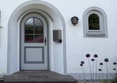 Hauseingang - Charmantes Reiheneckhaus in Schongau mit Terrasse, Balkon und großzügigem Garten