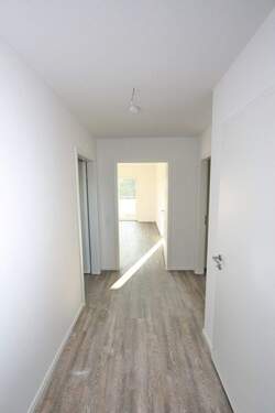 Musterfoto Flur (2) - 2 Zimmer Etagenwohnung in Kaltenkirchen