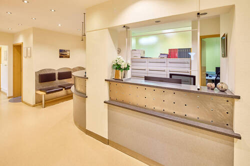 Eingangsbereich - Top Lage - ideal für Praxis oder Büro