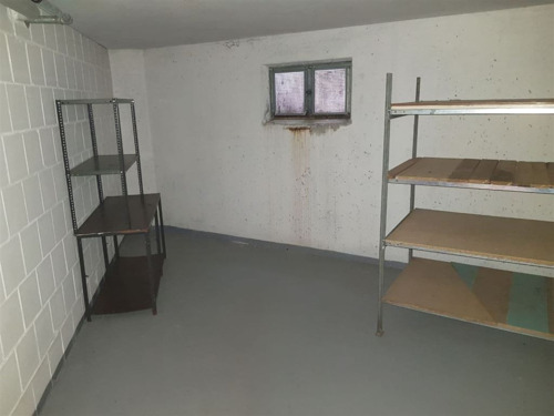 Keller - Büro mit 116,80 m&sup2; in Merseburg zur Miete