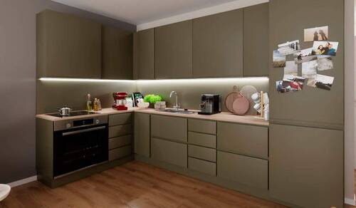 Die offene Wohnküche lädt zu gemeinsamen Mahlzeiten ein - 4 Zimmer Etagenwohnung in Ludwigsburg