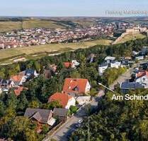 Traumgrundstück mit wunderschöner Aussicht - Höchberg
