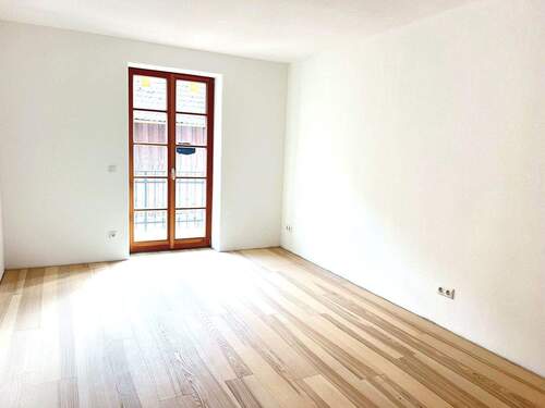 Schlafzimmer 1.jpeg - 