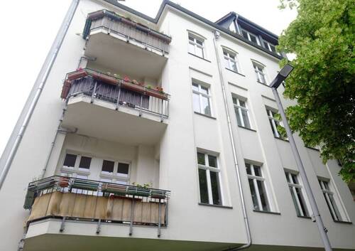 ansicht 1.JPG - Ruhiglage Flora-Kiez: vermietete, gepflegte ETW im Altbau mit Balkon
