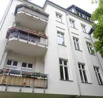Ruhiglage Flora-Kiez: vermietete, gepflegte ETW im Altbau mit Balkon - Berlin Pankow