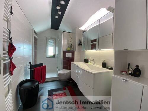 Bad - Etagenwohnung mit 61,20 m² in Merseburg zum Kaufen