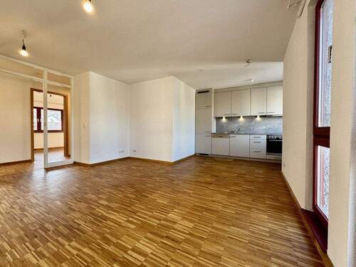 Wohn-/Essbereich I - 2 Zimmer Etagenwohnung zur Miete in Heppenheim