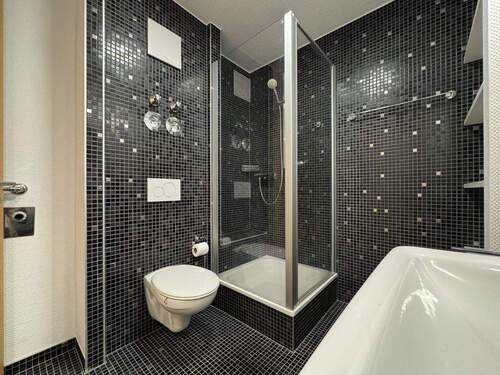 Bad mit Waschm.-Anschluss - 