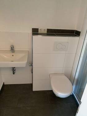 b117b570-a88b-444a-8a99-7be117d6f50b.JPG - 