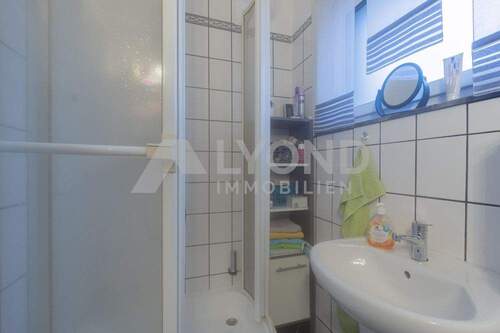 Helles Tageslichtbad - 