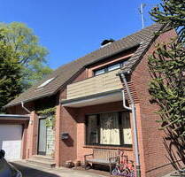 Freistehendes Einfamilienhaus mit Garten, Terrasse und Garage in Willich-Neersen - provisionsfrei