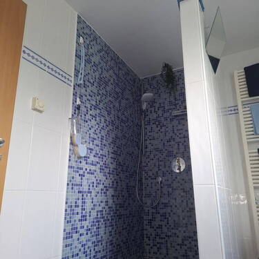 Begehbare offene Dusche - 