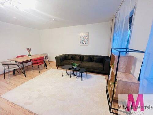  Wohnen - 2 Zimmer Etagenwohnung in Nürnberg