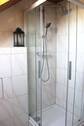 Bad mit Dusche - 