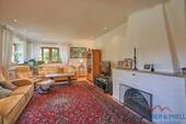 Wohnzimmer - Einfamilienhaus mit 230,00 m² in Icking zum Kaufen