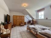 Schlafzimmer 4 OG - 