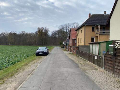 Ansicht Strasse - 8 Zimmer Einfamilienhaus in Peine