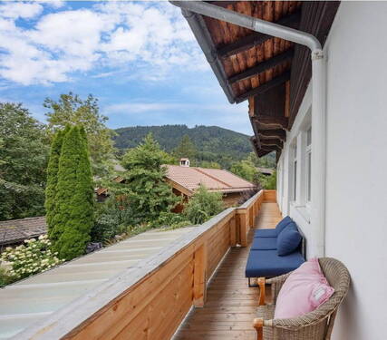 Balkon Süd - Terrassenwohnung mit 175,60 m&sup2; in Bad Wiessee zum Kaufen