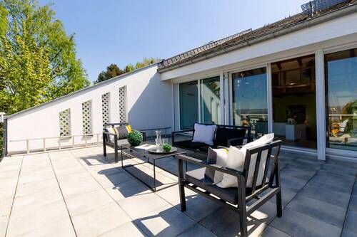 sonnige Dachterrasse - 