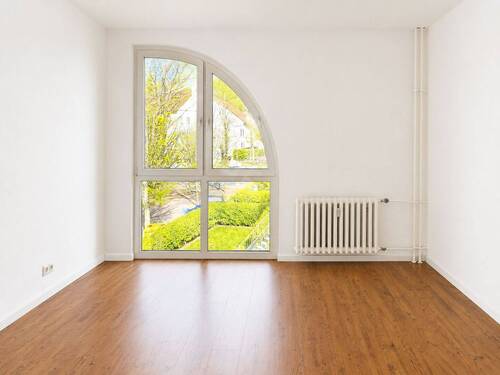 Bild 2 - 3 Zimmer Etagenwohnung zum Kaufen in Berlin