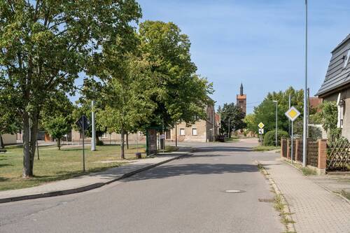 Dorfstraße - 