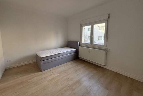 Schlafen EG - Mehrfamilienhaus, Wohnhaus mit 158,30 m&sup2; in Stuttgart zum Kaufen