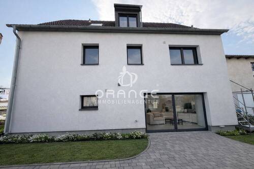 KI Haus - 3 Zimmer Etagenwohnung zum Kaufen in Görlitz