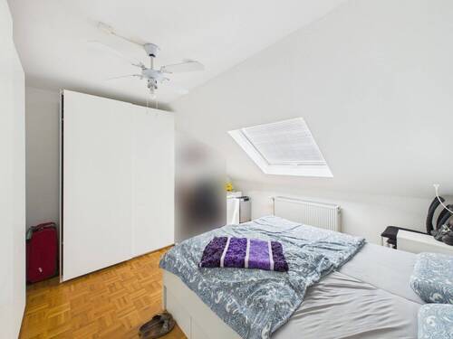 Schlafzimmer DG - 