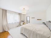Gemütliches Schlafzimmer OG - 