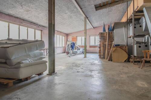 Lagerhalle - 