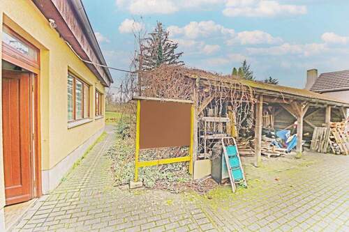 Werkstatt / Hofbereich - 