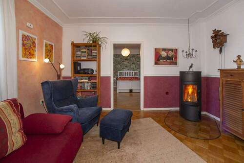 EG Wohnen - 9 Zimmer Mehrfamilienhaus, Wohnhaus in Riegelsberg