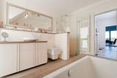 Beispiel Badezimmer 2 - Einfamilienhaus mit 132,00 m&sup2; in Hamburg zum Kaufen